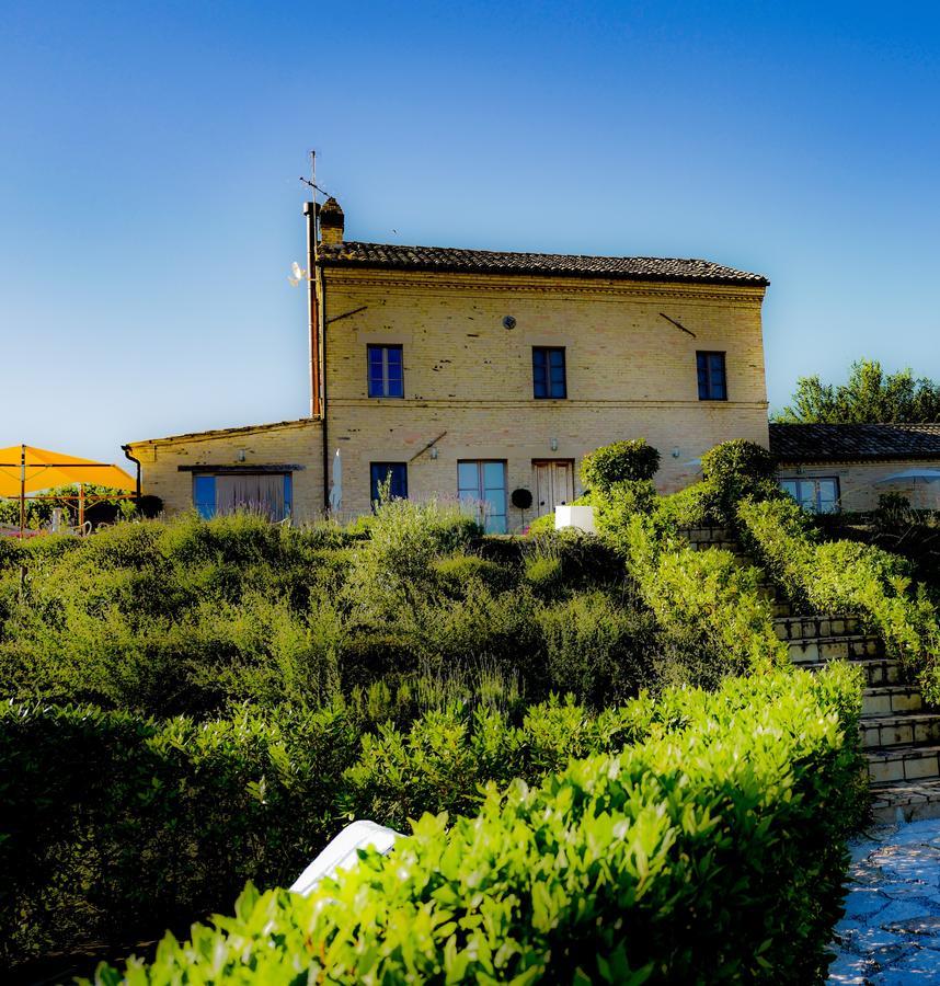 Casa San Ruffino Bed & Breakfast Montegiorgio Luaran gambar
